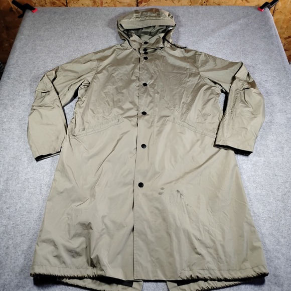 A.P.C. Other - A.P.C. Mens Hooded Parka Raincoat Olive Green Size S Romania
